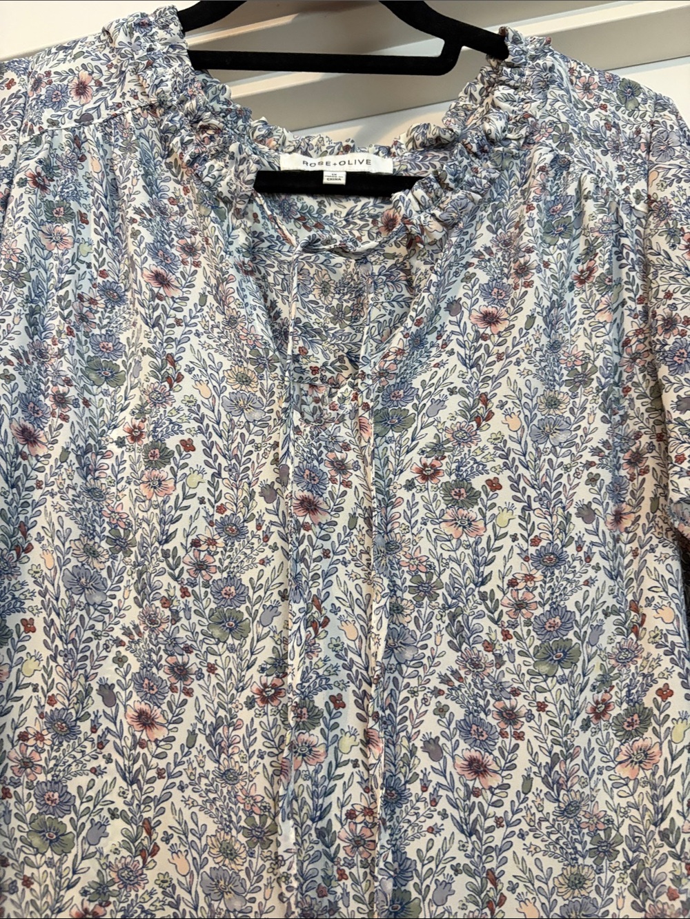 Rose and Olive Blue and Cream Floral Tie-Neck Ruffle Blouse - Picture 5 of 8